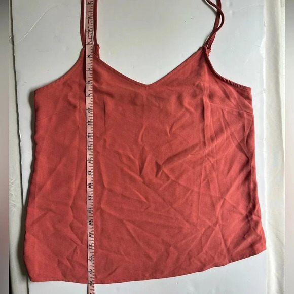 Halogen V Neck Camisole Top Womens Small Rose Adjustable Spaghetti Straps - Picture 9 of 10
